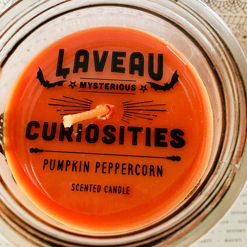 Halloween Laveau Vampire Bat Candle Pumpkin Scent - Picture 7 of 7